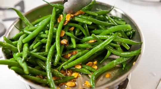 Green beans with almonds-11