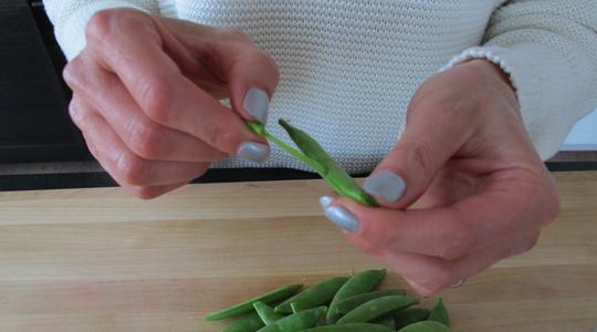 Sugar snap peas with mint-01